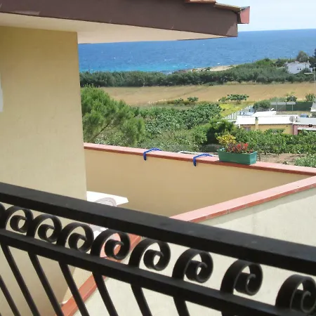 Apartment Breathtaking View Of Salento- *